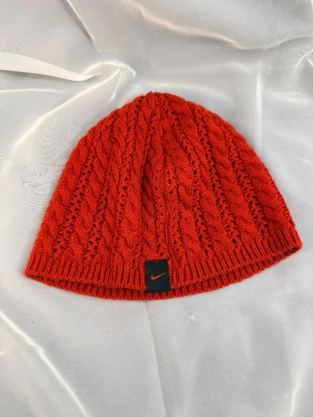 Nike Arkansas Razorbacks Cable Knit Beanie Hat Red OSFA NCAA Hog Logo